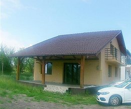 Casa de vanzare 4 camere, în Brasov, zona Stupini