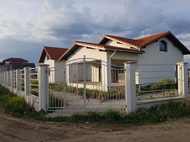 Casa de vânzare 4 camere, în Buftea, zona Exterior Nord