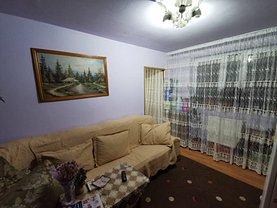 Apartament de vânzare 2 camere, în Bacau, zona Orizont