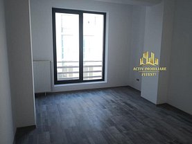 Apartament de vânzare 2 camere în Pitesti, Central