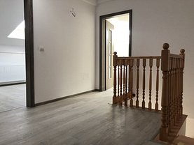 Apartament de vânzare 3 camere, în Bucuresti, zona Brancoveanu