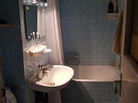 Apartament de vânzare 3 camere, în Timisoara, zona Gheorghe Lazar