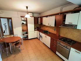 Apartament de închiriat 3 camere, în Timişoara, zona Ultracentral