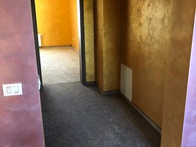 Casa de închiriat 6 camere, în Sacalaz