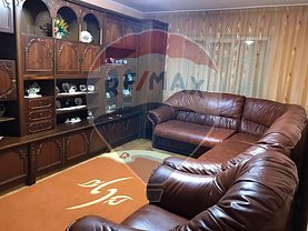 Apartament de închiriat 3 camere, în Oradea, zona Decebal