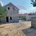 Casa de vânzare 3 camere, în Oradea, zona Cantemir