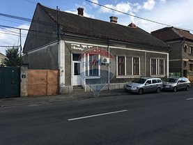 Vânzare spaţiu comercial