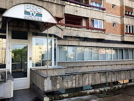 Vânzare spaţiu comercial