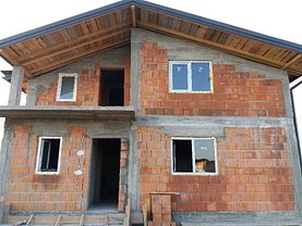 Casa de vânzare 5 camere, în Tunari