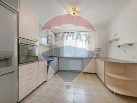 Casa de închiriat 4 camere, în Bucuresti, zona Pipera
