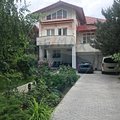 Casa de închiriat 15 camere, în Bucureşti, zona Băneasa