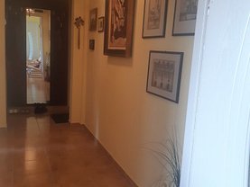 Apartament de vânzare 4 camere, în Constanţa, zona Groapa