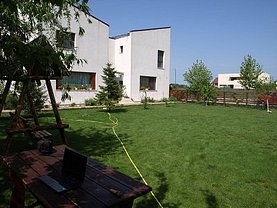 Casa de vânzare 4 camere, în Gulia