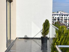 Apartament de vânzare 4 camere, în Ploieşti, zona Albert