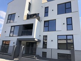 Apartament de vânzare 2 camere, în Ploieşti, zona Central