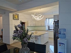 Casa de vânzare 5 camere, în Mogosoaia