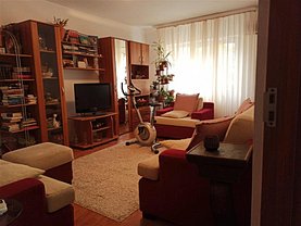 Apartament de vânzare 3 camere, în Bucureşti, zona Central
