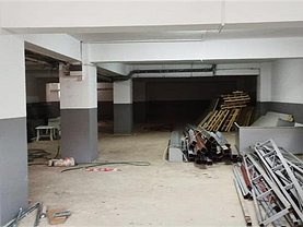 Vânzare spaţiu comercial