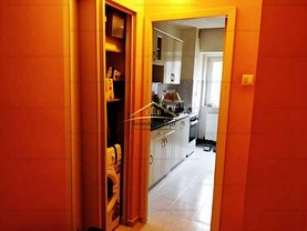Apartament de vânzare 2 camere în Iasi, Nicolina