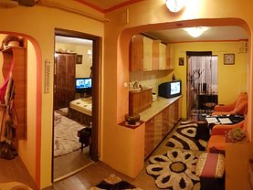 Apartament de vânzare 2 camere în Giurgiu, Casa Cartii