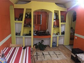 Apartament de vânzare 3 camere în Ploiesti, Baraolt