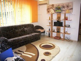 Apartament de închiriat 3 camere, în Ploieşti, zona Republicii