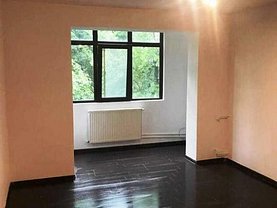 Apartament de vânzare 2 camere, în Ploieşti, zona Peneş Curcanul