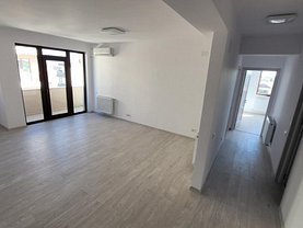 Apartament de vânzare 3 camere, în Ploieşti, zona Albert