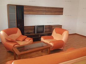 Casa de închiriat 4 camere, în Bucov
