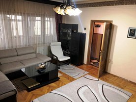 Casa de vânzare 4 camere, în Ploieşti, zona Central