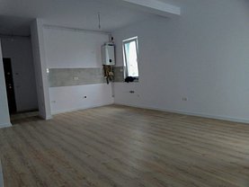 Apartament de vânzare 3 camere, în Dumbravita