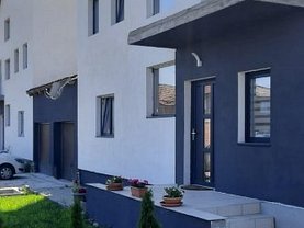 Casa de vânzare 4 camere, în Dumbrăviţa