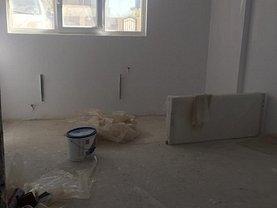 Apartament de vânzare 3 camere, în Bucuresti, zona 1 Decembrie 1918