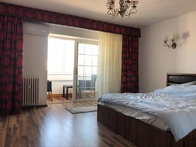 Apartament de închiriat 3 camere, în Bucureşti, zona Alba Iulia