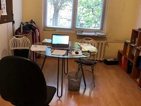 Apartament de vânzare 2 camere, în Bucureşti, zona Moşilor