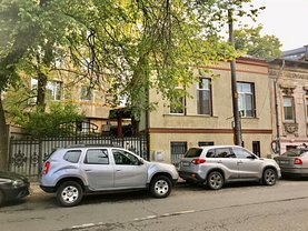 Casa de vânzare 4 camere, în Bucureşti, zona Romană