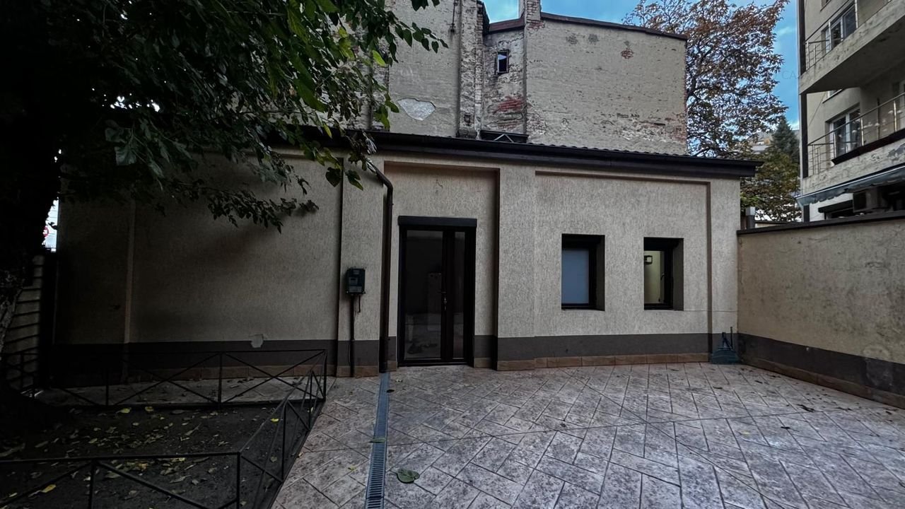 Oportunitate Unica: Casa cu 2 Camere pe Strada Toamnei\S29