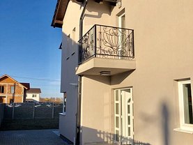 Casa de vânzare 4 camere, în Timişoara, zona Ghirodei
