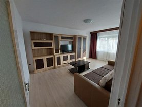 Apartament de vânzare 3 camere, în Săcălaz, zona Olimpia-Stadion