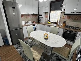 Apartament de vânzare 3 camere, în Timişoara, zona Fratelia