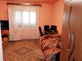 Casa de vânzare 4 camere, în Timişoara, zona Şagului