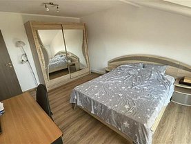Casa de vânzare 5 camere, în Timişoara, zona Girocului