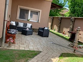 Casa de vânzare 6 camere, în Oradea, zona Cantemir