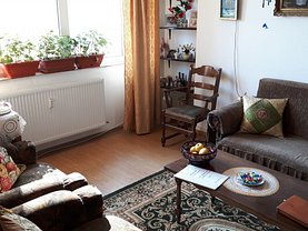 Apartament de vânzare 3 camere, în Bucuresti, zona Colentina