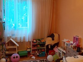 Apartament de vanzare 3 camere, în Bucuresti, zona Vatra Luminoasa