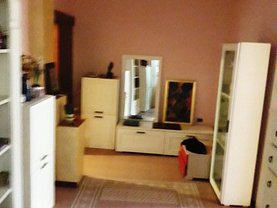Casa de închiriat 4 camere, în Bucuresti, zona Vatra Luminoasa