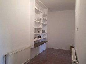 Casa de vânzare 2 camere, în Bucureşti, zona Alba Iulia