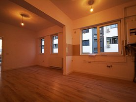 Apartament de vânzare 2 camere, în Bucuresti, zona Decebal