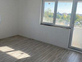 Apartament de vânzare 2 camere, în Bucureşti, zona Berceni