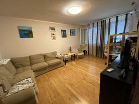 Apartament de vânzare 3 camere, în Bucureşti, zona Drumul Taberei